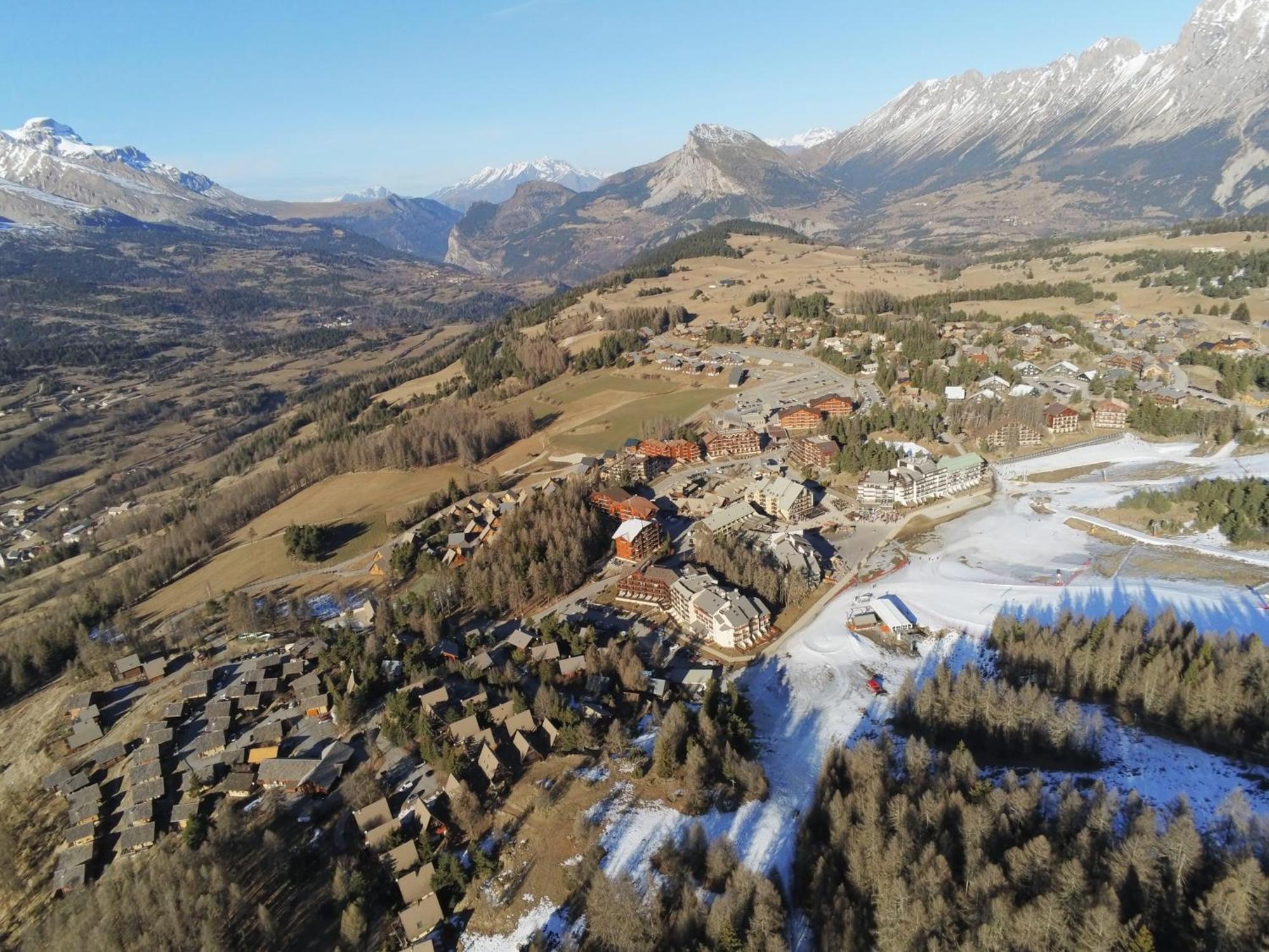 Les Monts Du Soleil