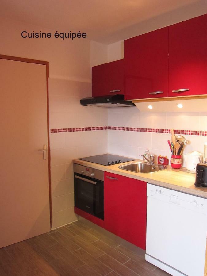 Les Monts Du Soleil Apartment